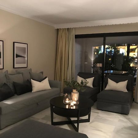 Large And Elegant In Puerto Banus With Pools And Paddle Apartment Марбеля Екстериор снимка