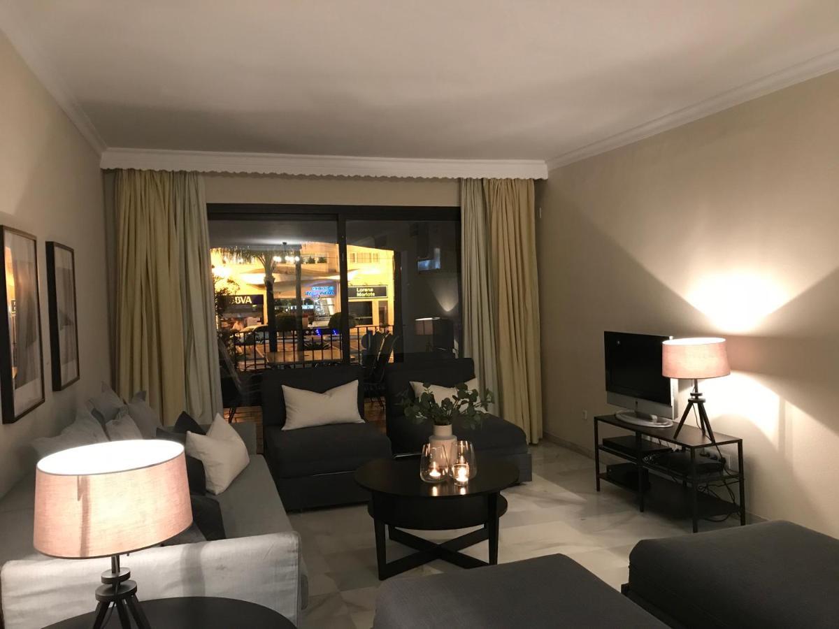 Large And Elegant In Puerto Banus With Pools And Paddle Apartment Марбеля Екстериор снимка